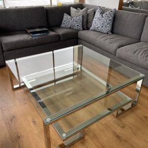 MESA DE CENTRO DE ACERO INOXIDABLE SORAIRE – DOBLE NIVEL